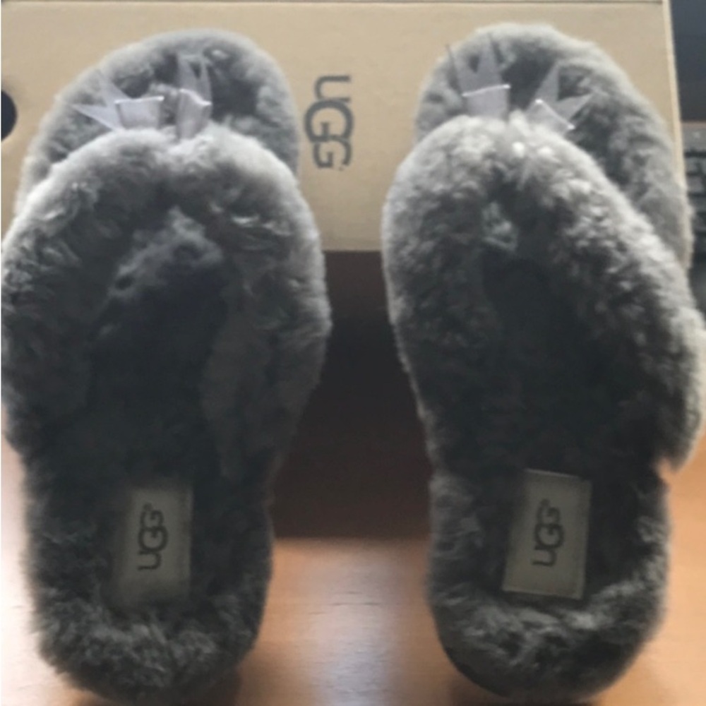 Ugg Sandle - image 3